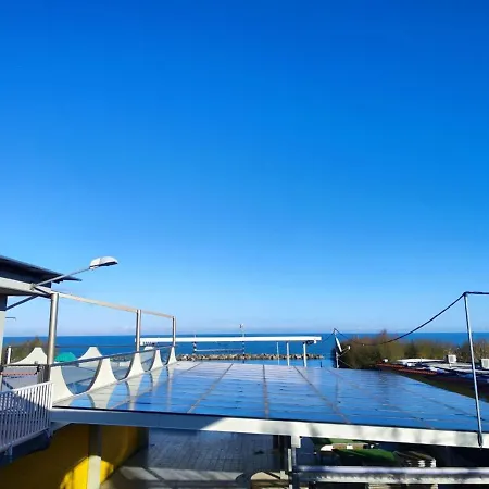 Appartement Attractive In With Terrace