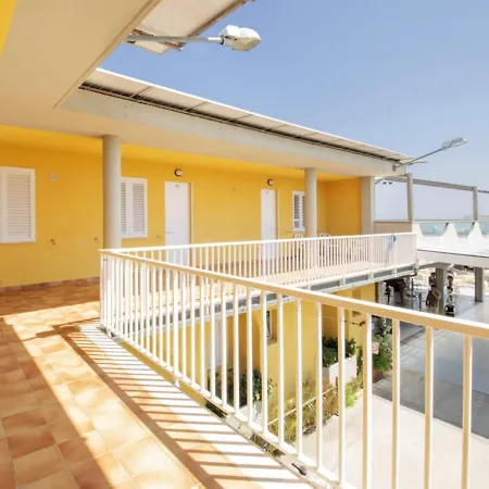 Attractive In With Terrace Apartmán Cupra Marittima